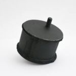 ENGINE MOUNT BEDFORD "FRONT"